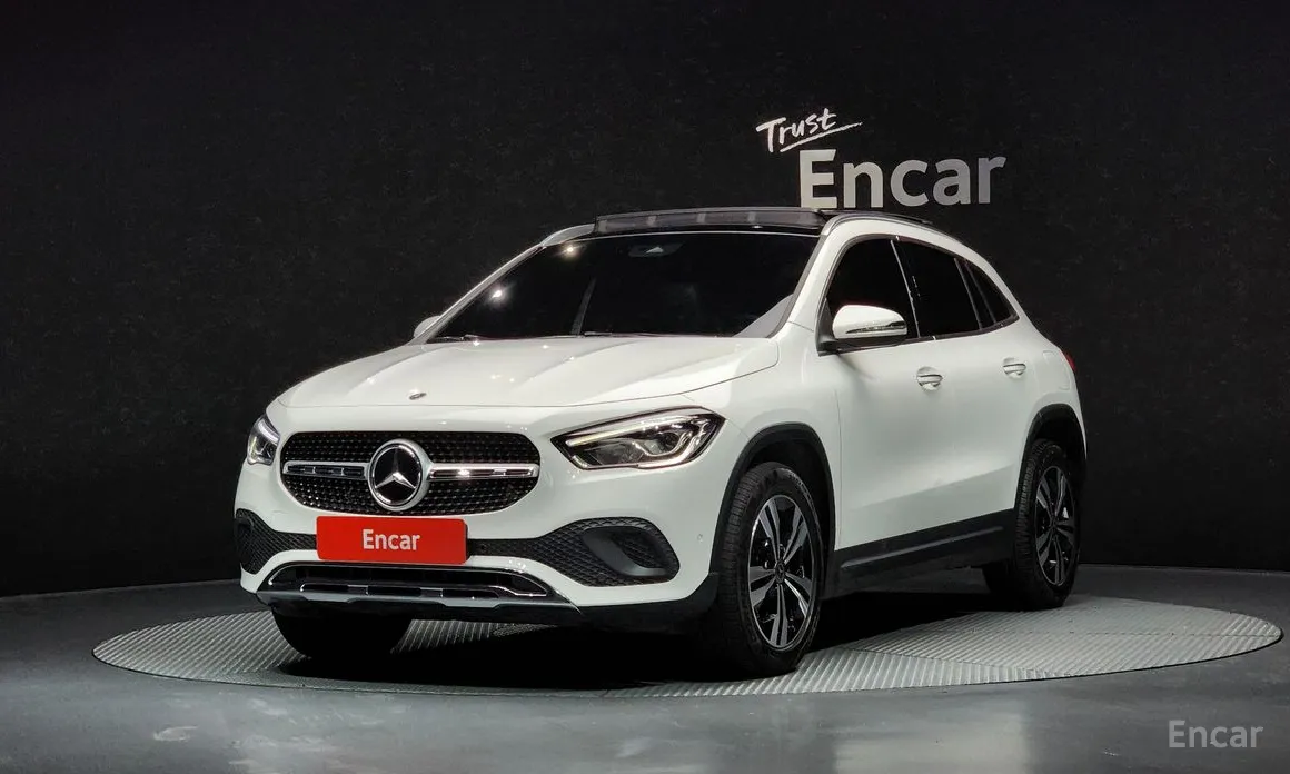 Фото 1 - Mercedes-Benz GLA-Class