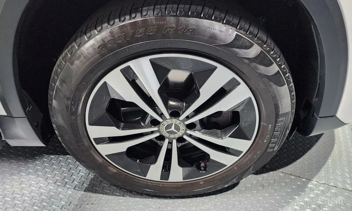 Фото 5 - Mercedes-Benz GLA-Class