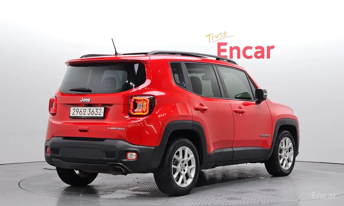 Фото 2 - Jeep Renegade