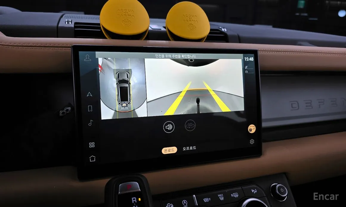 Фото 16 - Land Rover Defender