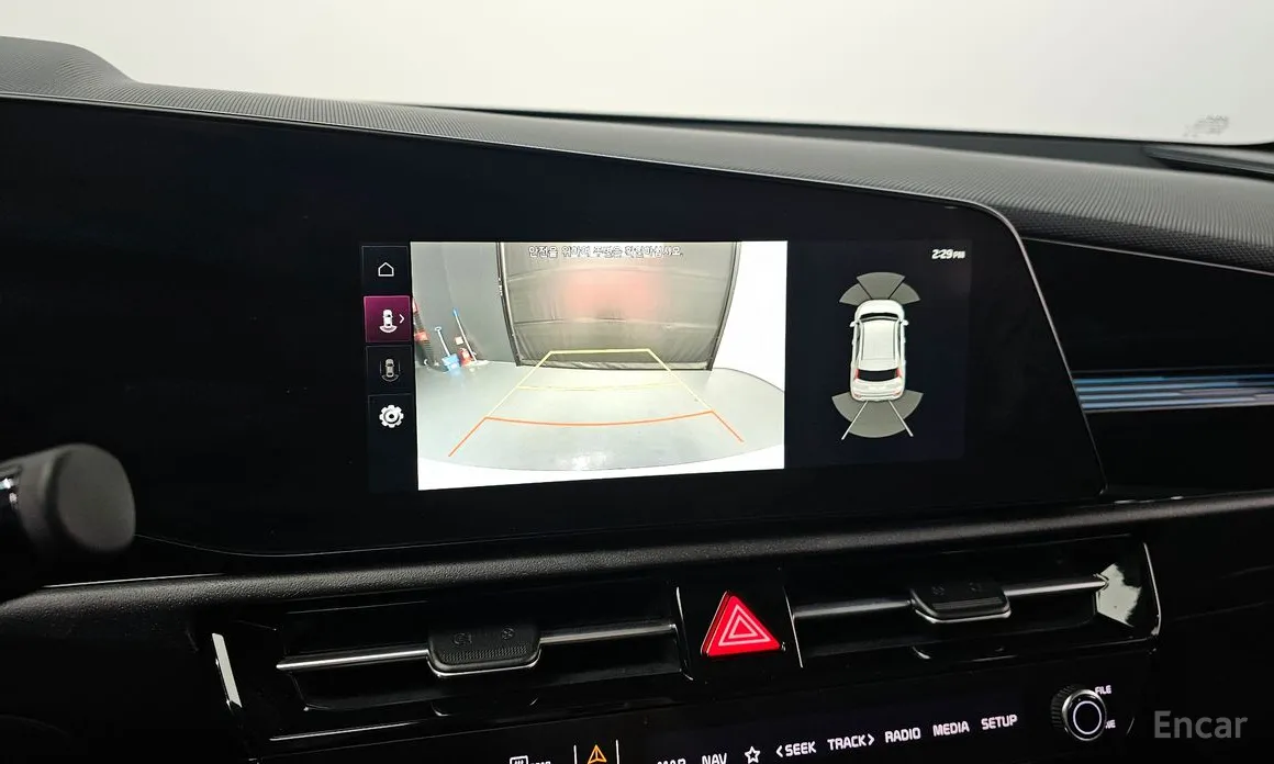 Фото 15 - Kia Niro