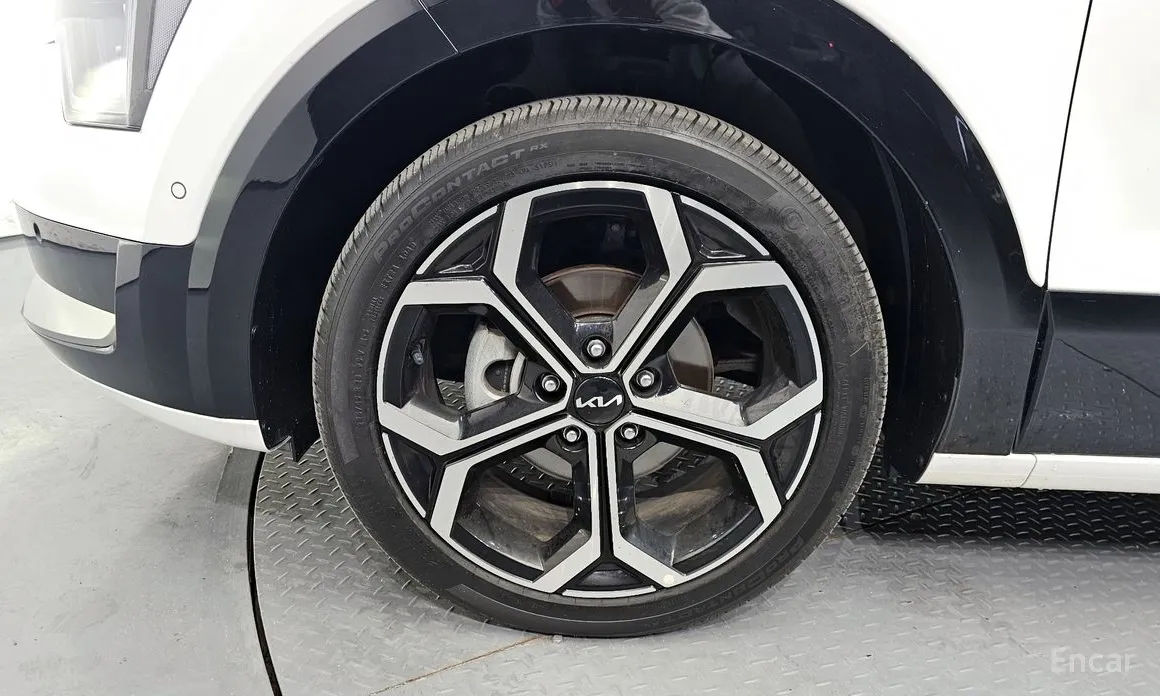 Фото 5 - Kia Niro