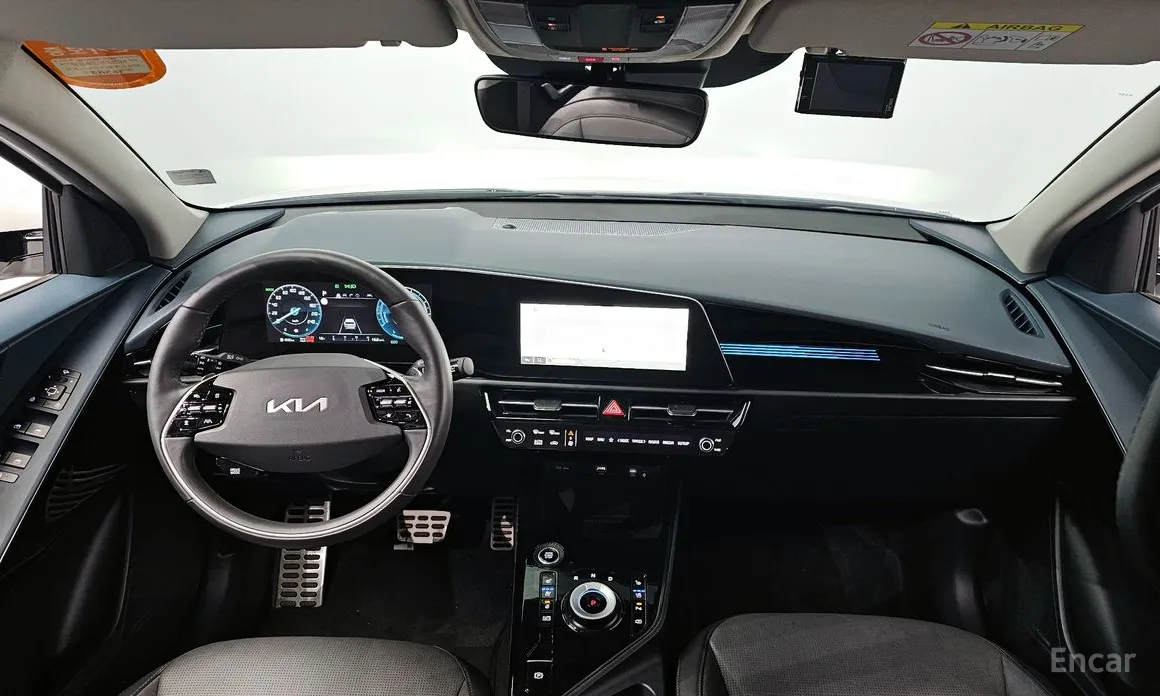 Фото 7 - Kia Niro