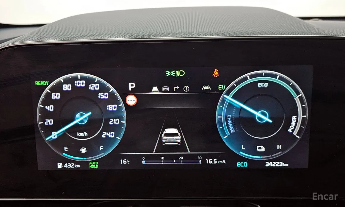 Фото 8 - Kia Niro