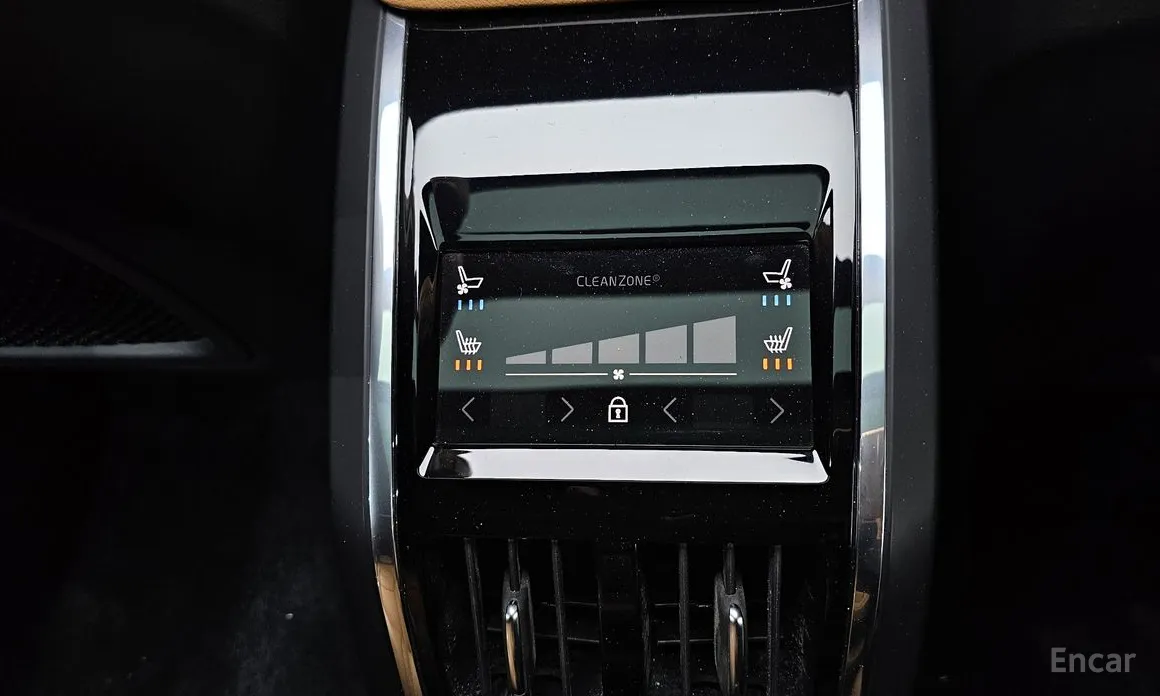 Фото 18 - Volvo S90