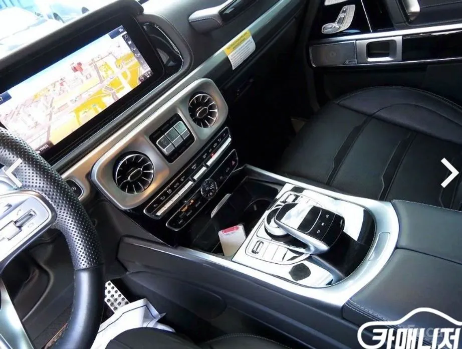 Фото 11 - Mercedes-Benz G-Class