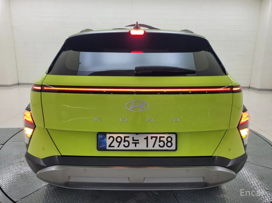 Фото 4 - Hyundai Kona