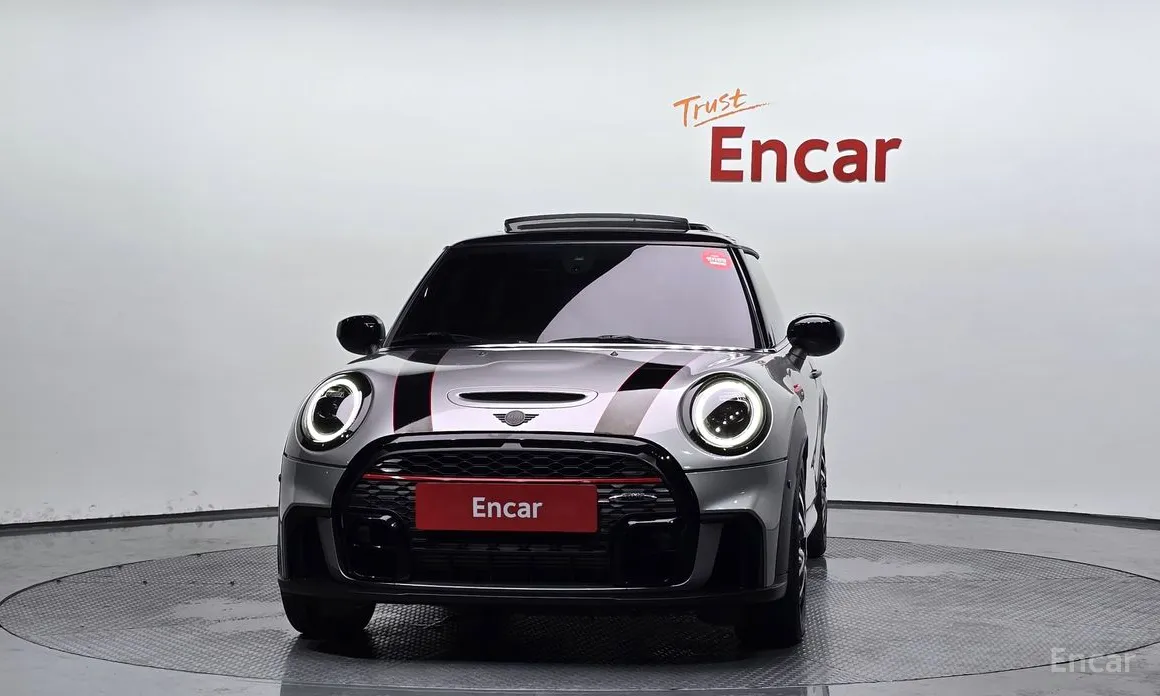 Фото 3 - Mini Cooper