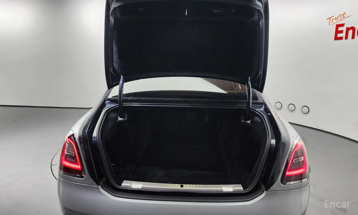 Фото 20 - Rolls-Royce Ghost