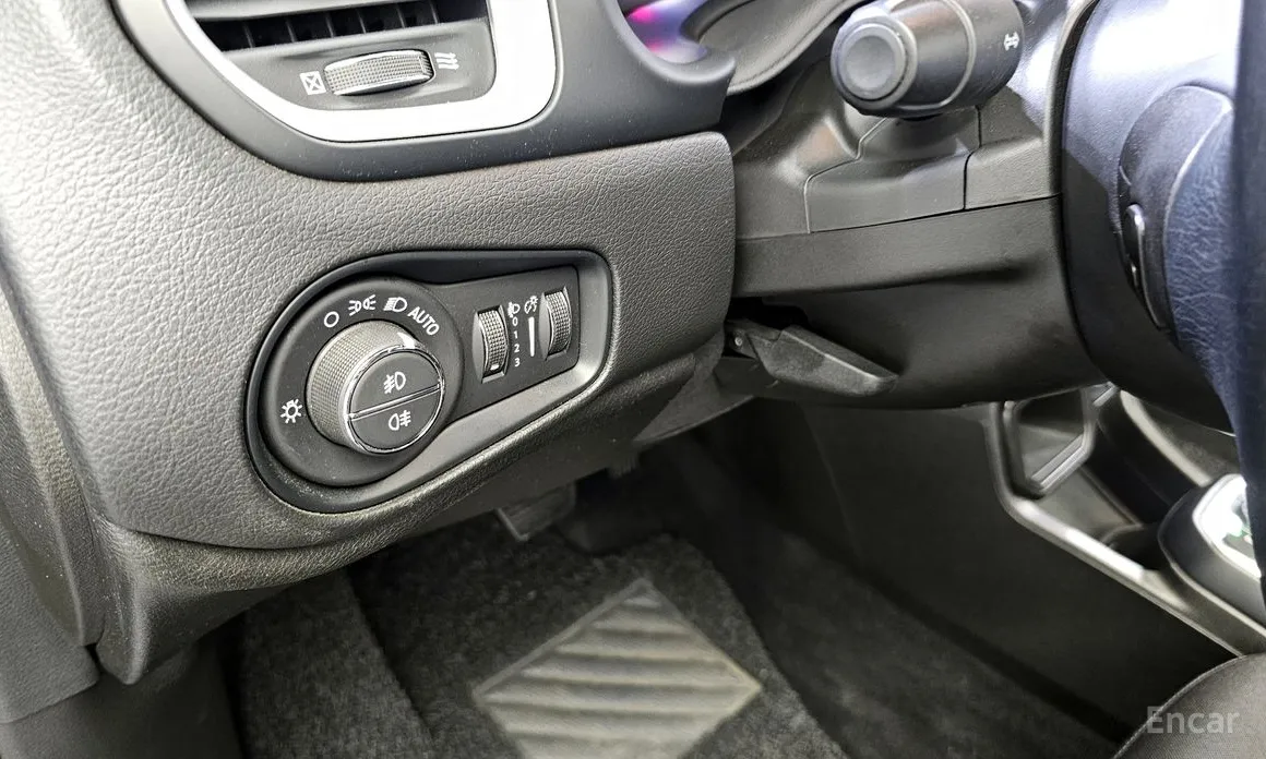 Фото 19 - Jeep Renegade