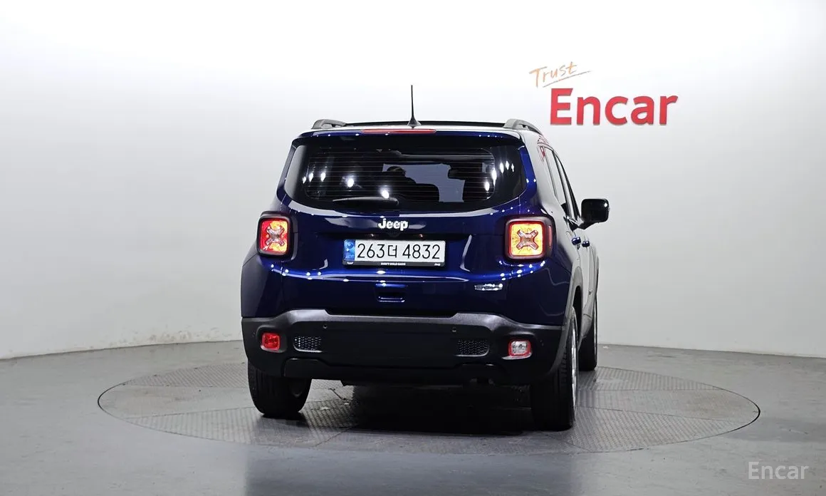 Фото 4 - Jeep Renegade