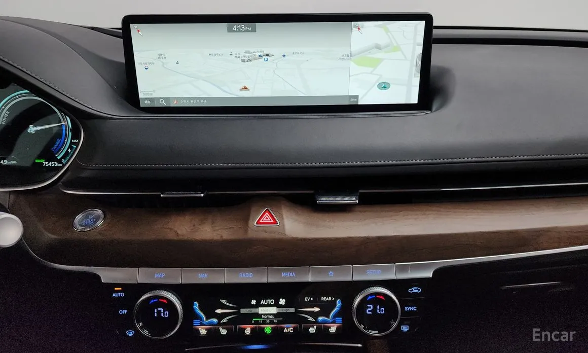 Фото 14 - Genesis G80