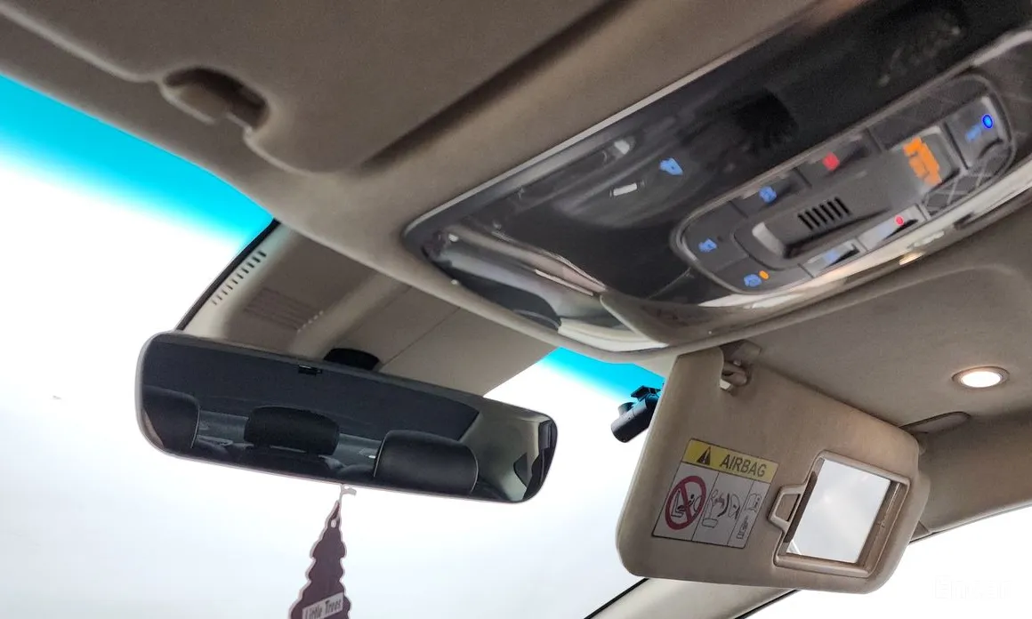 Фото 18 - Genesis G80