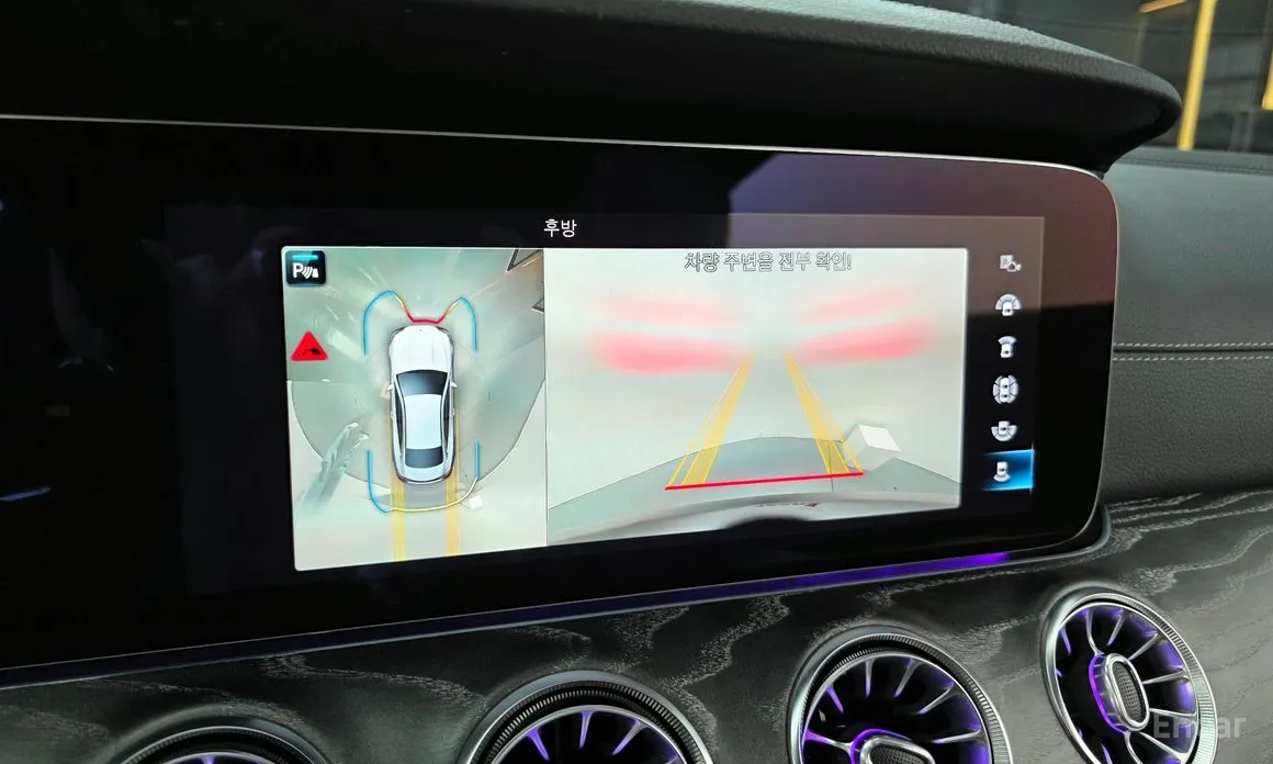 Фото 16 - Mercedes-Benz E-Class