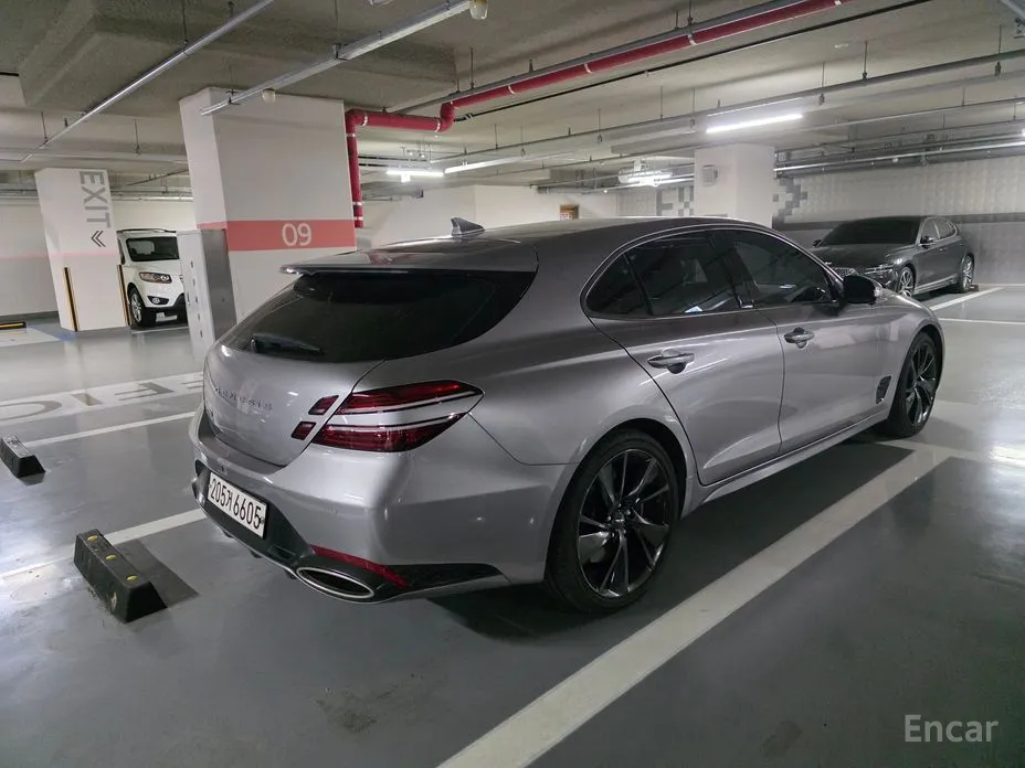 Фото 5 - Genesis G70