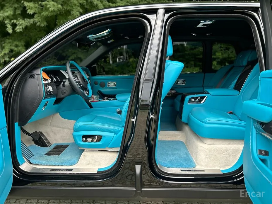 Фото 16 - Rolls-Royce Cullinan