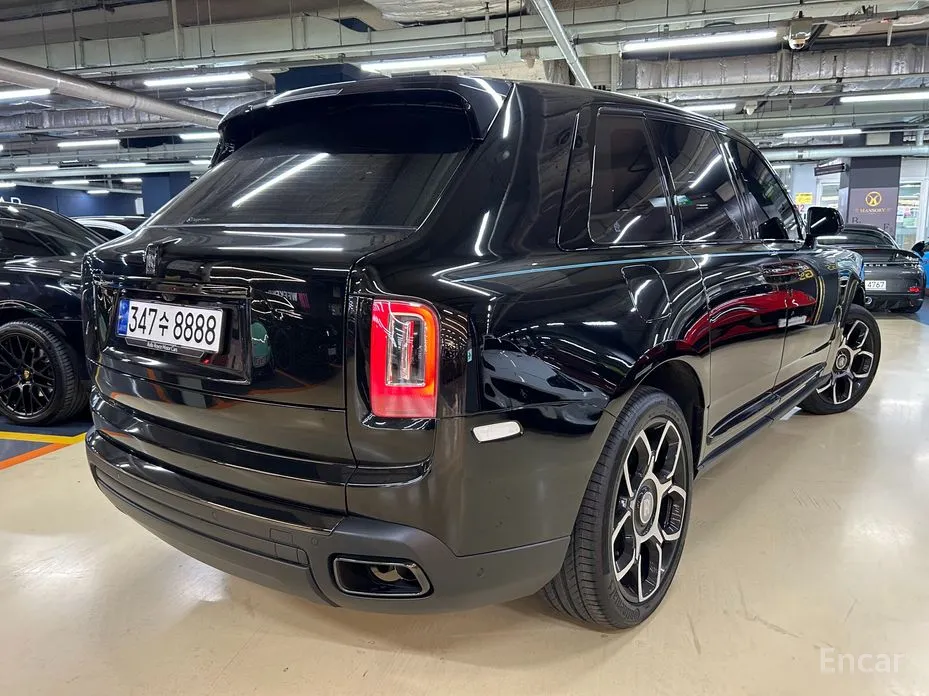 Фото 3 - Rolls-Royce Cullinan