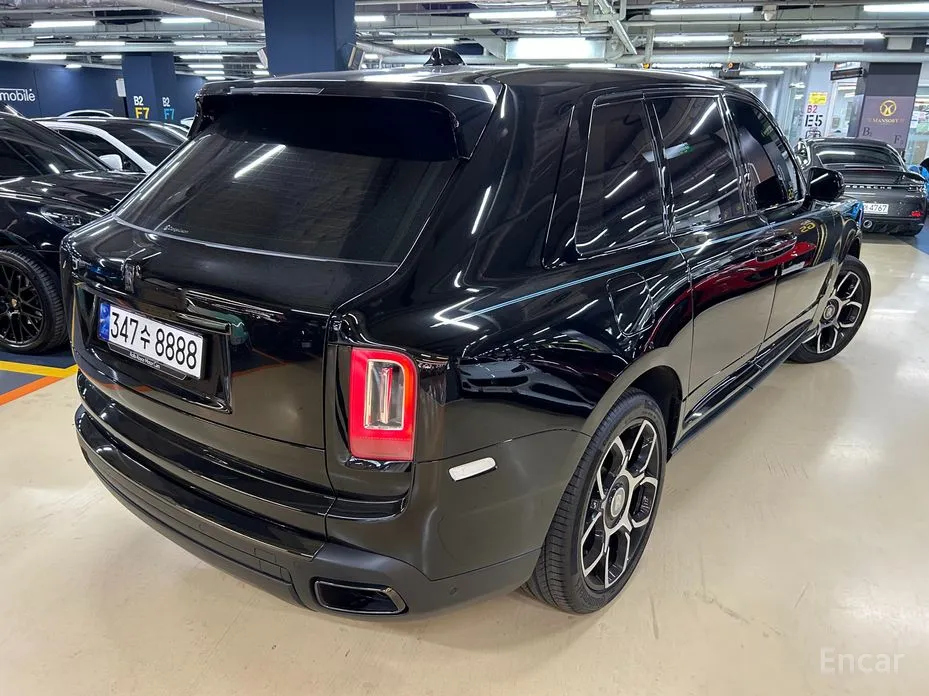 Фото 4 - Rolls-Royce Cullinan