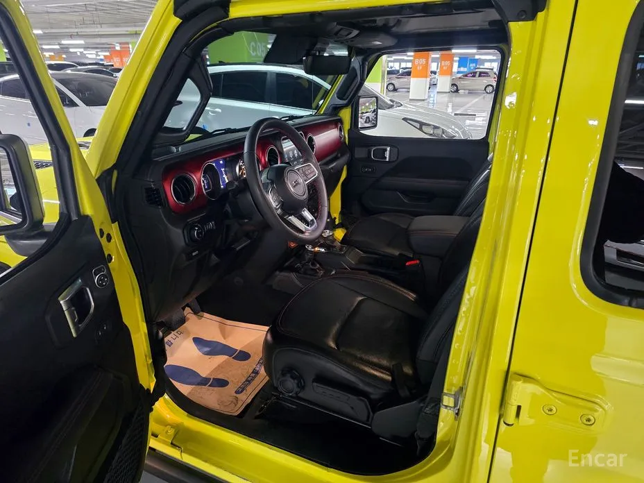 Фото 10 - Jeep Gladiator