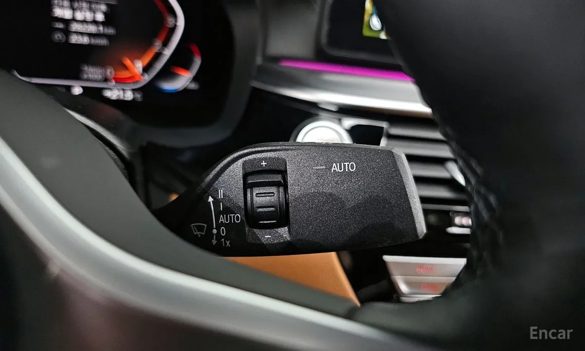 Фото 12 - BMW 5 Series