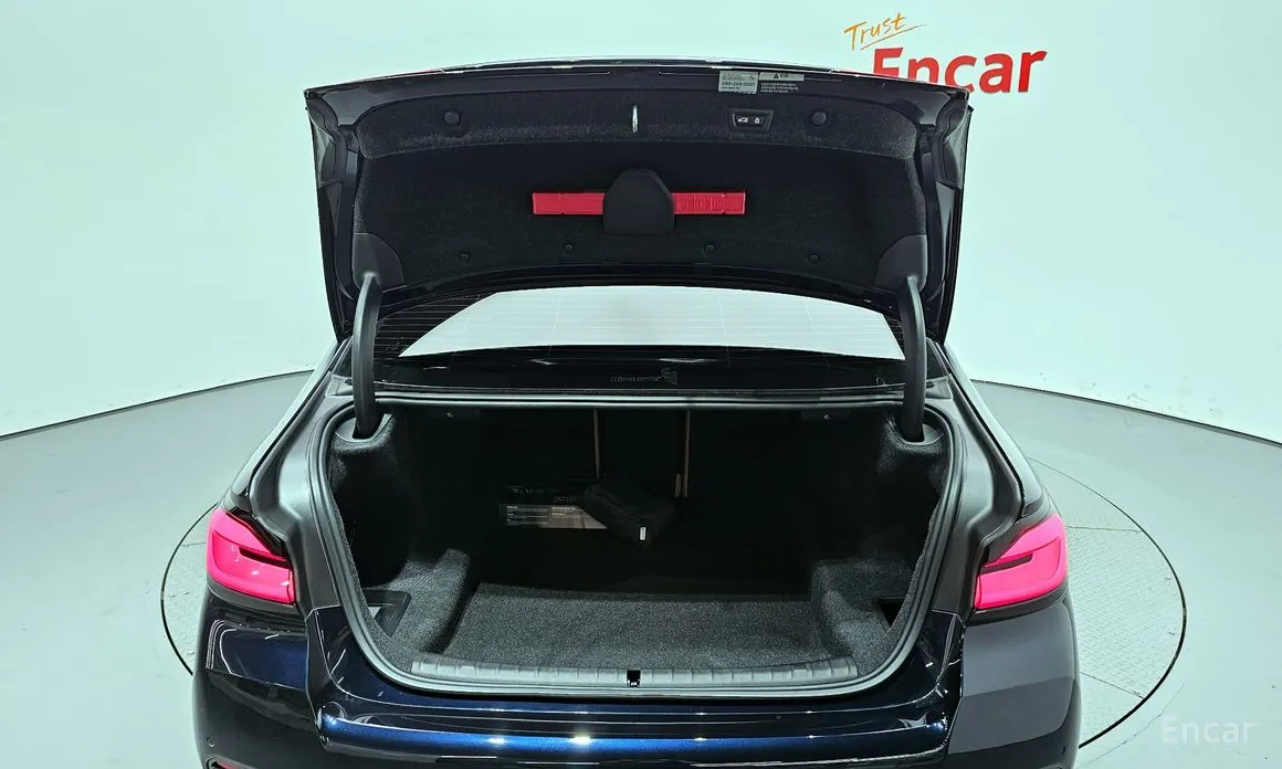 Фото 20 - BMW 5 Series