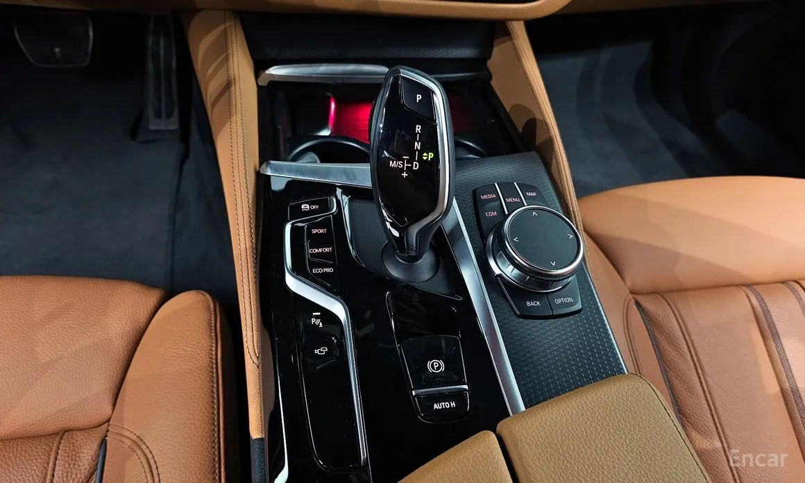 Фото 9 - BMW 5 Series