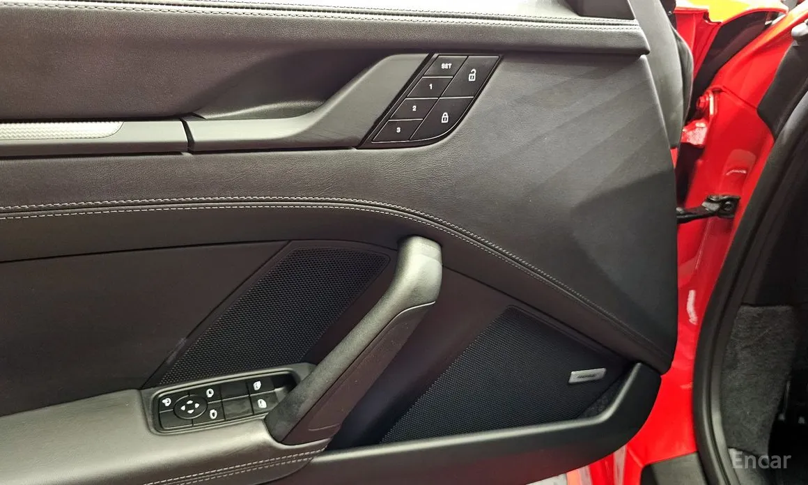 Фото 14 - Porsche 911