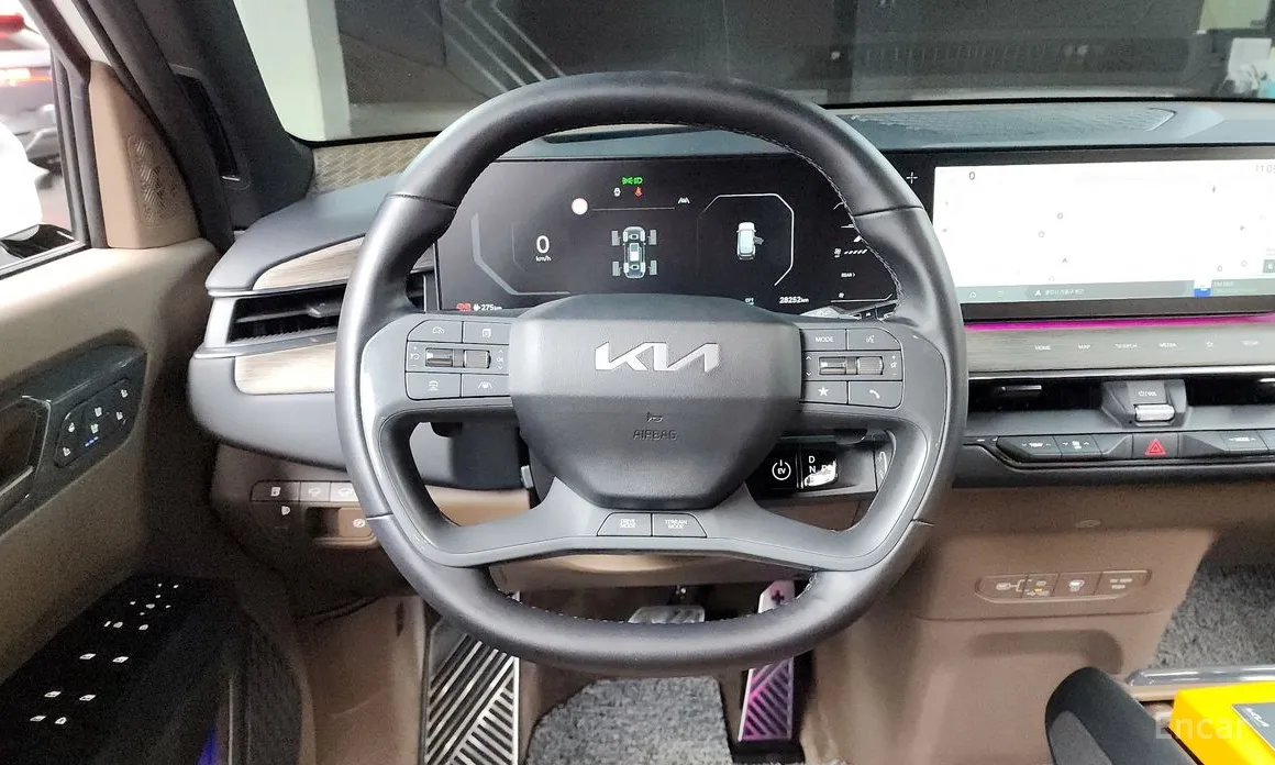 Фото 14 - Kia EV9