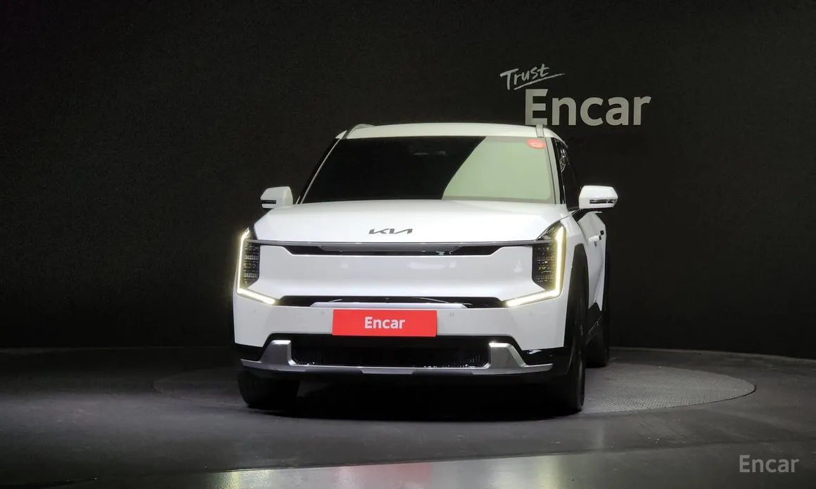 Фото 3 - Kia EV9