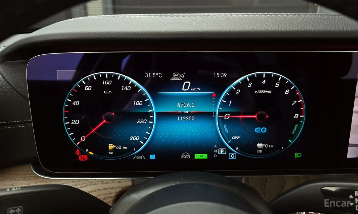 Фото 8 - Mercedes-Benz E-Class