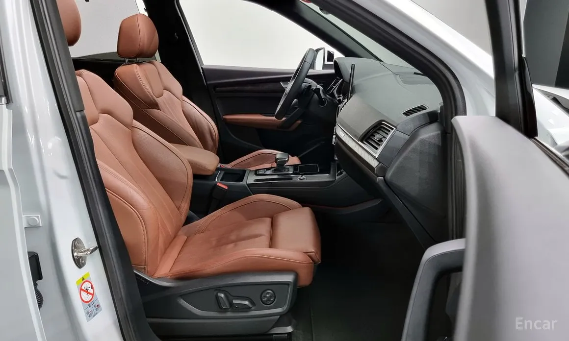 Фото 10 - Audi Q5