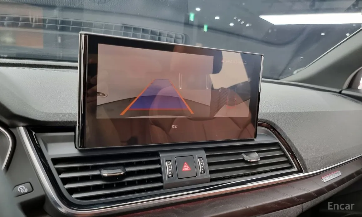 Фото 15 - Audi Q5