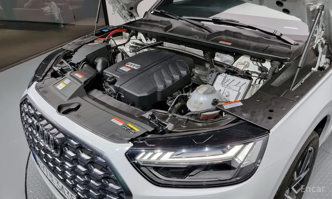 Фото 6 - Audi Q5