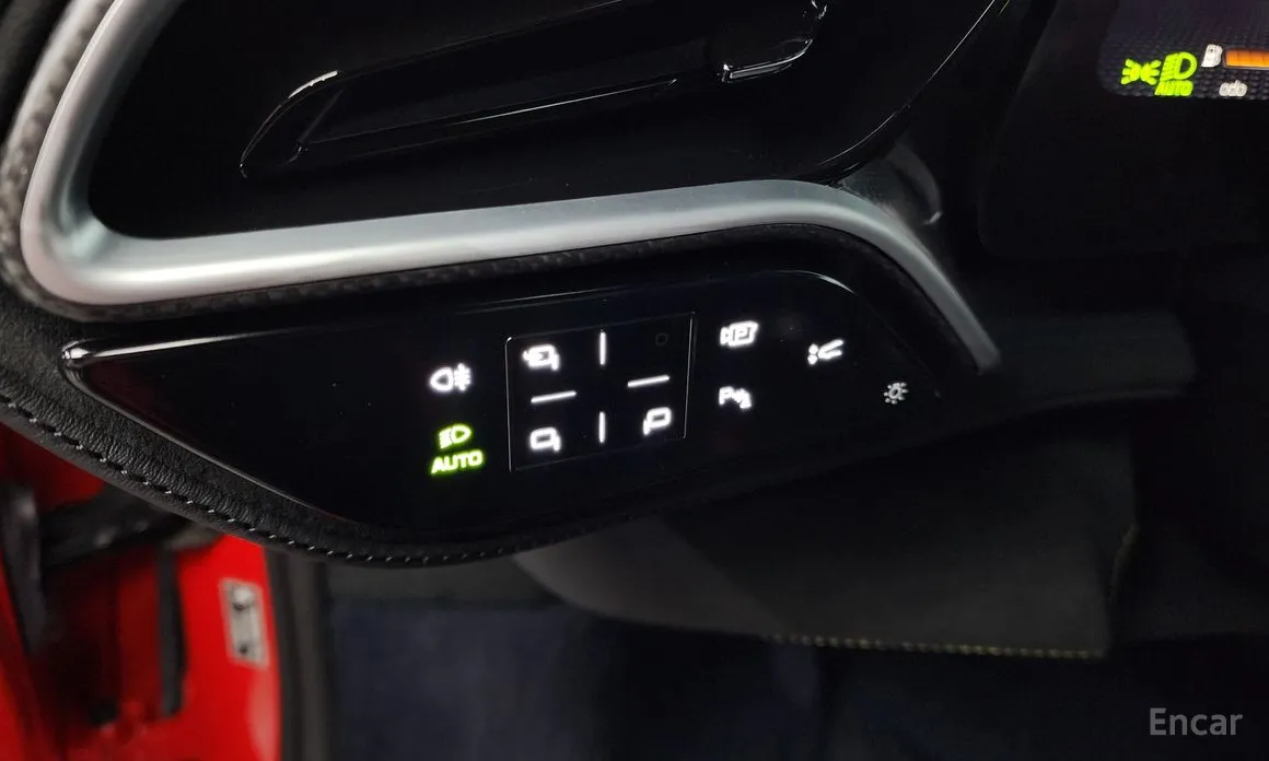 Фото 17 - Ferrari 296