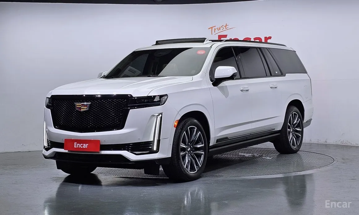 Фото 11 - Cadillac Escalade