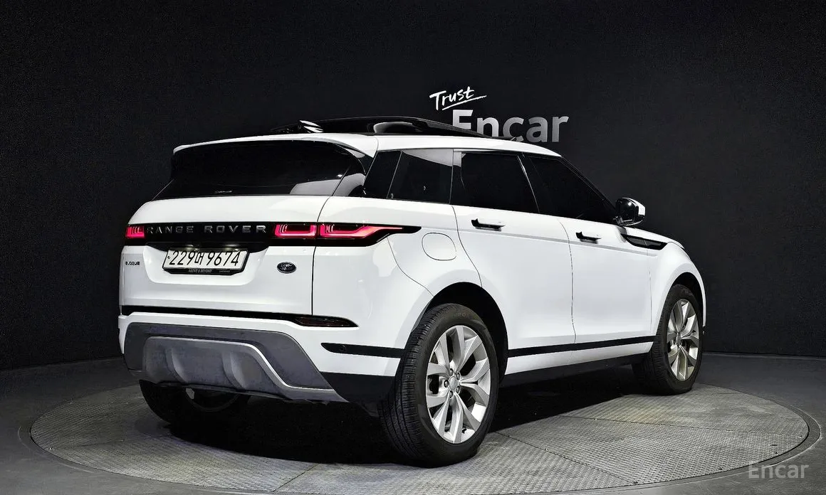 Фото 2 - Land Rover Range Rover Evoque