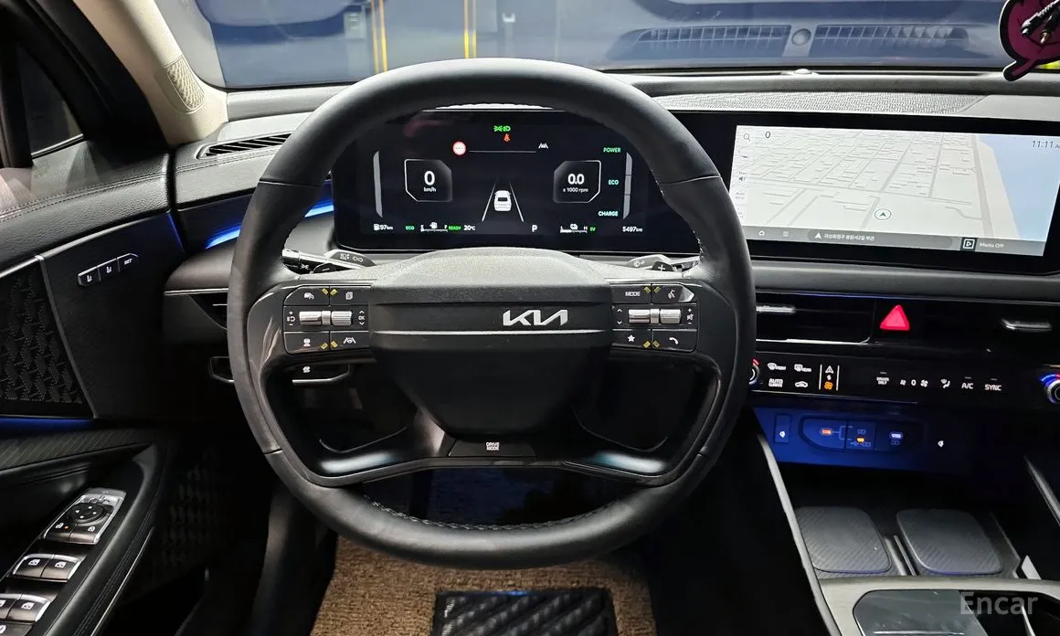 Фото 13 - Kia K8