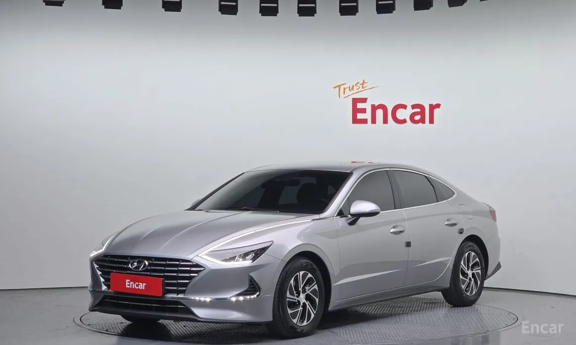 Фото 12 - Hyundai Sonata