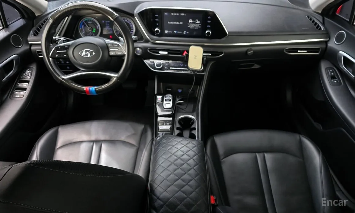 Фото 7 - Hyundai Sonata