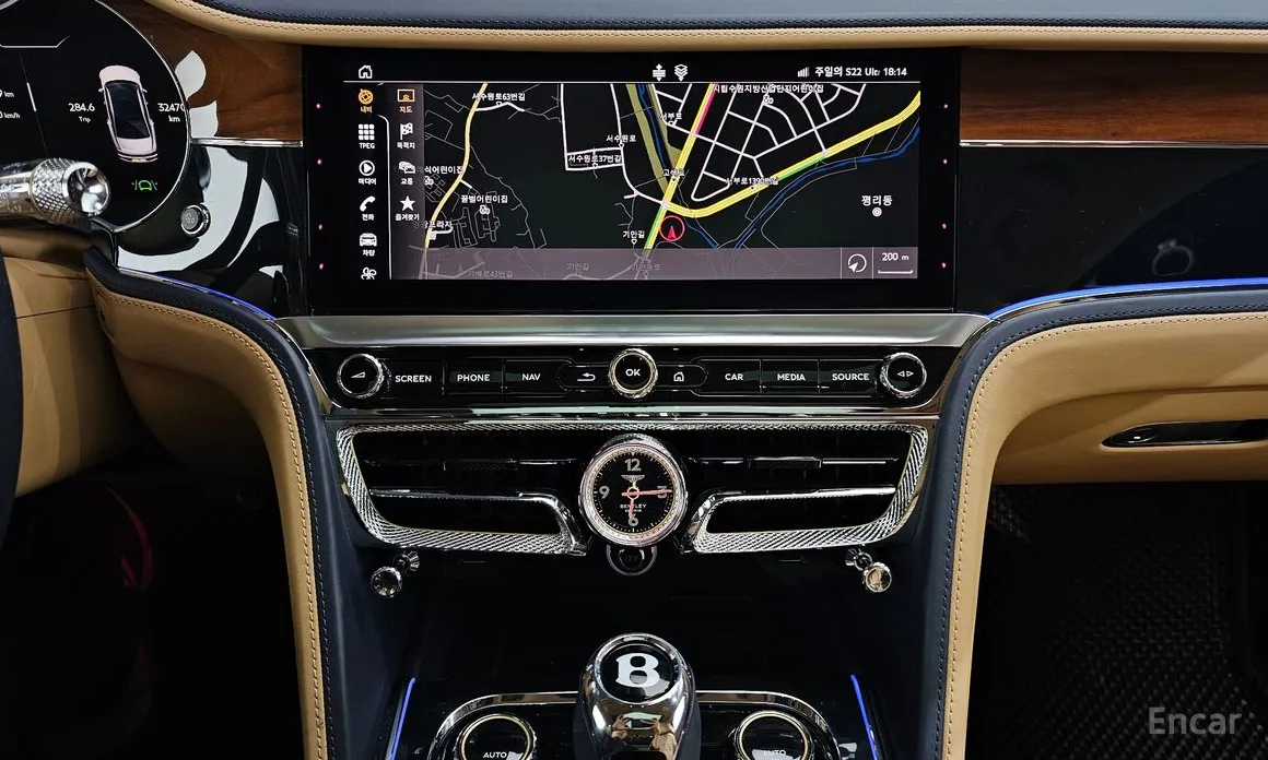 Фото 14 - Bentley Flying Spur