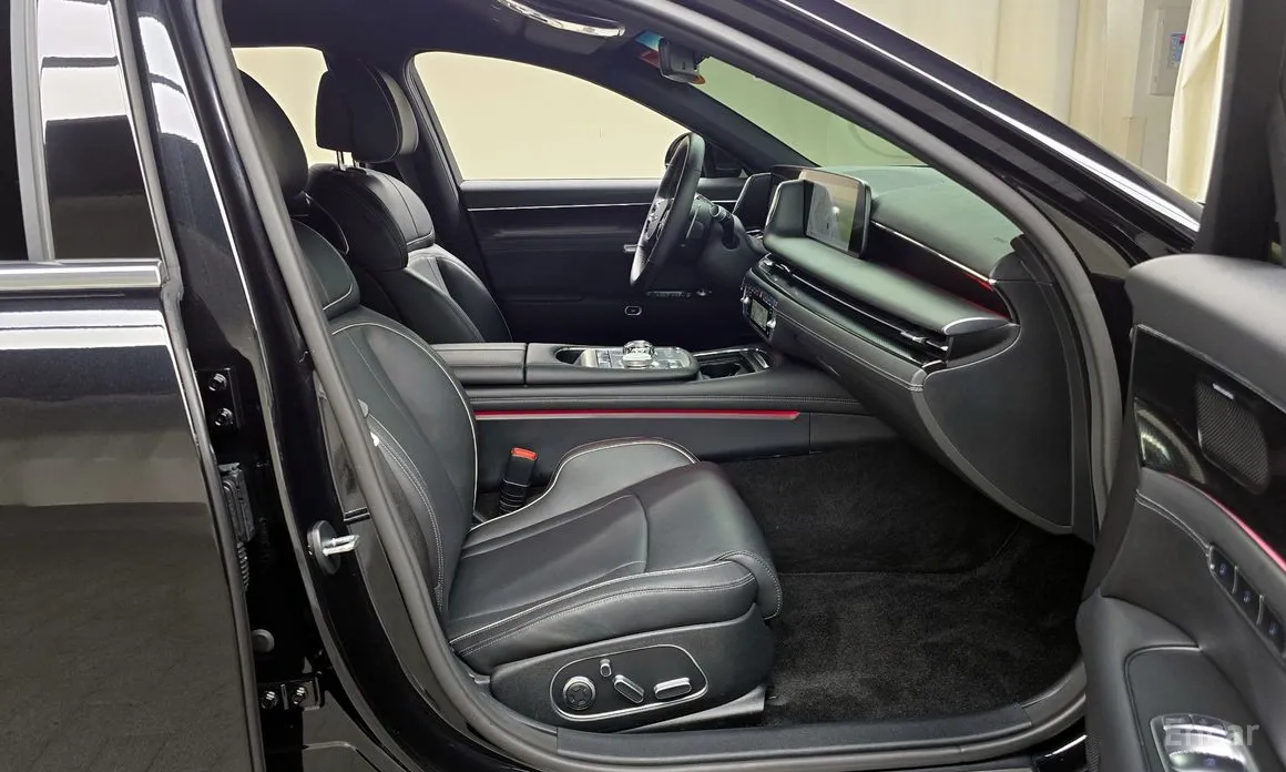 Фото 10 - Genesis G90