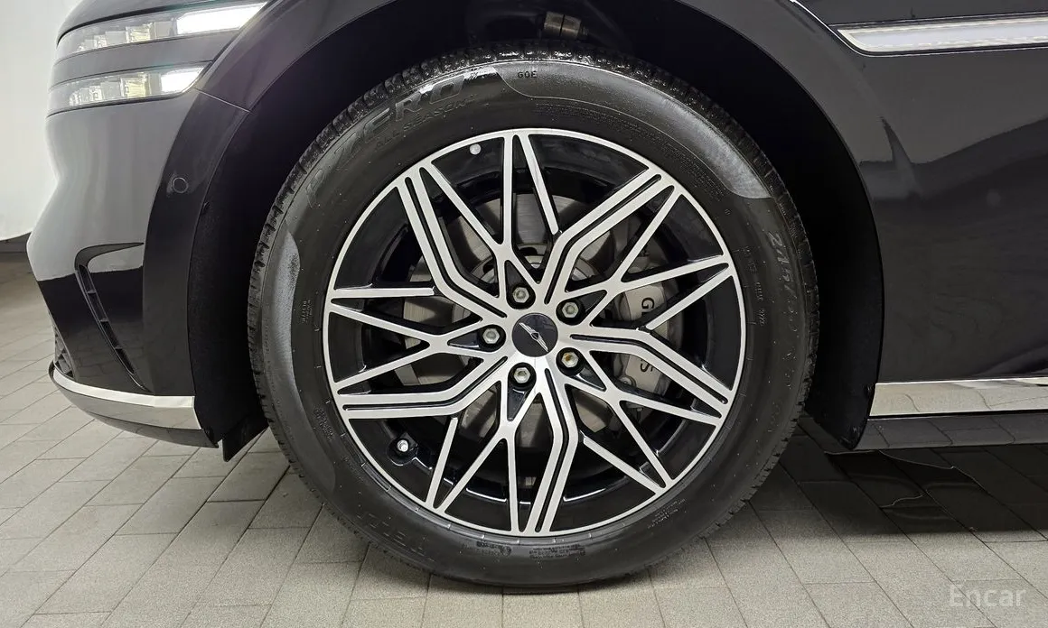 Фото 5 - Genesis G90