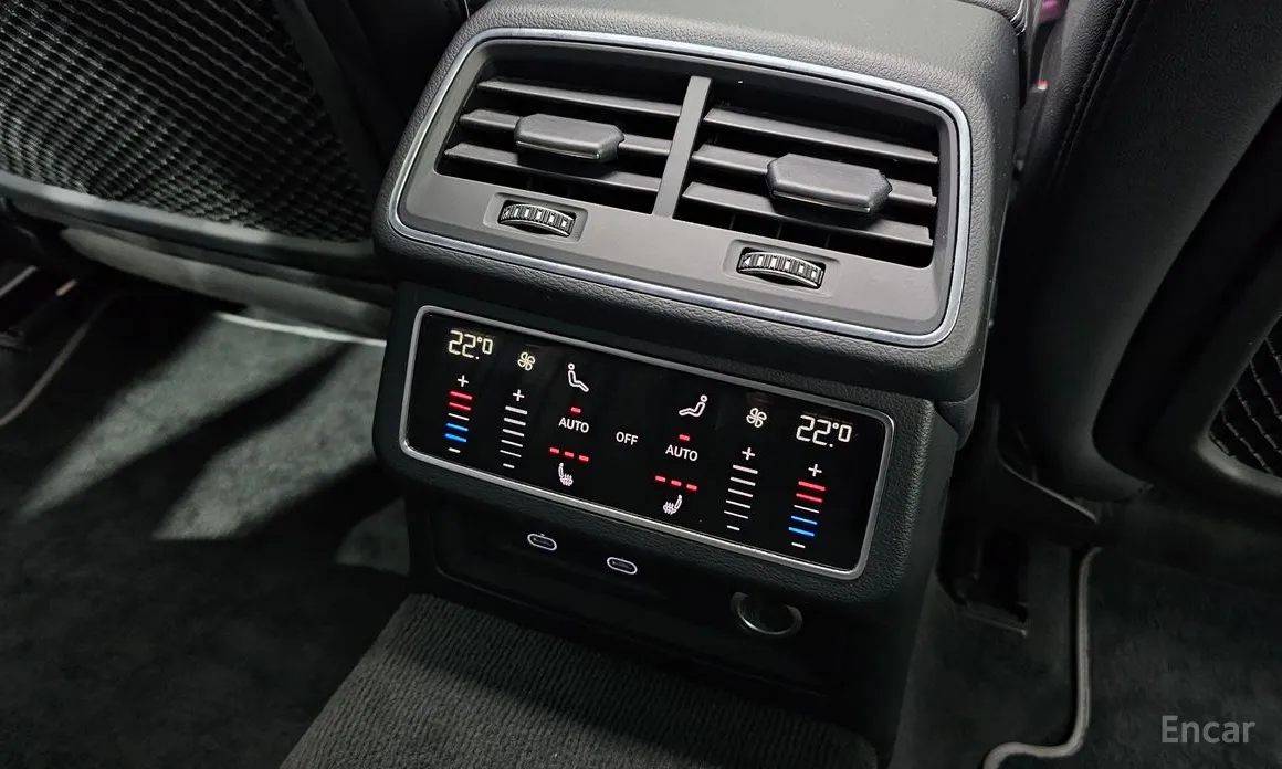 Фото 19 - Audi A7