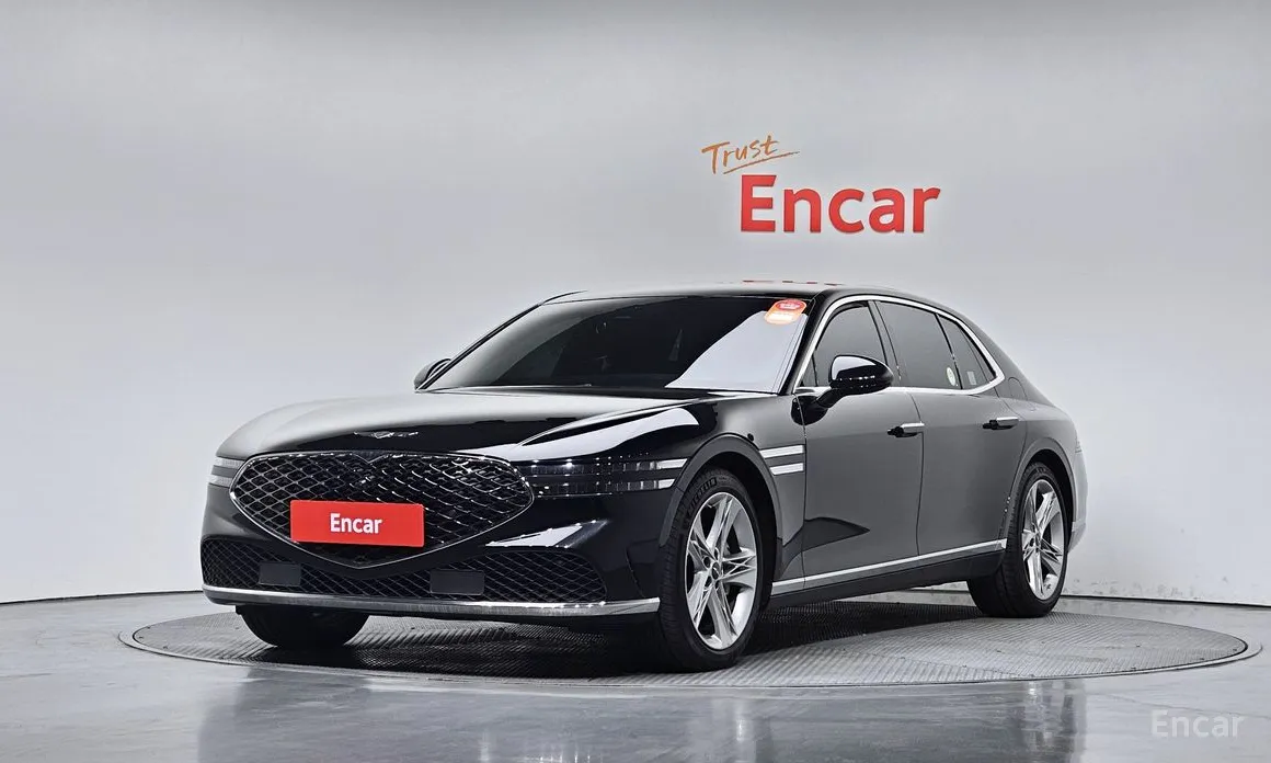 Фото 1 - Genesis G90