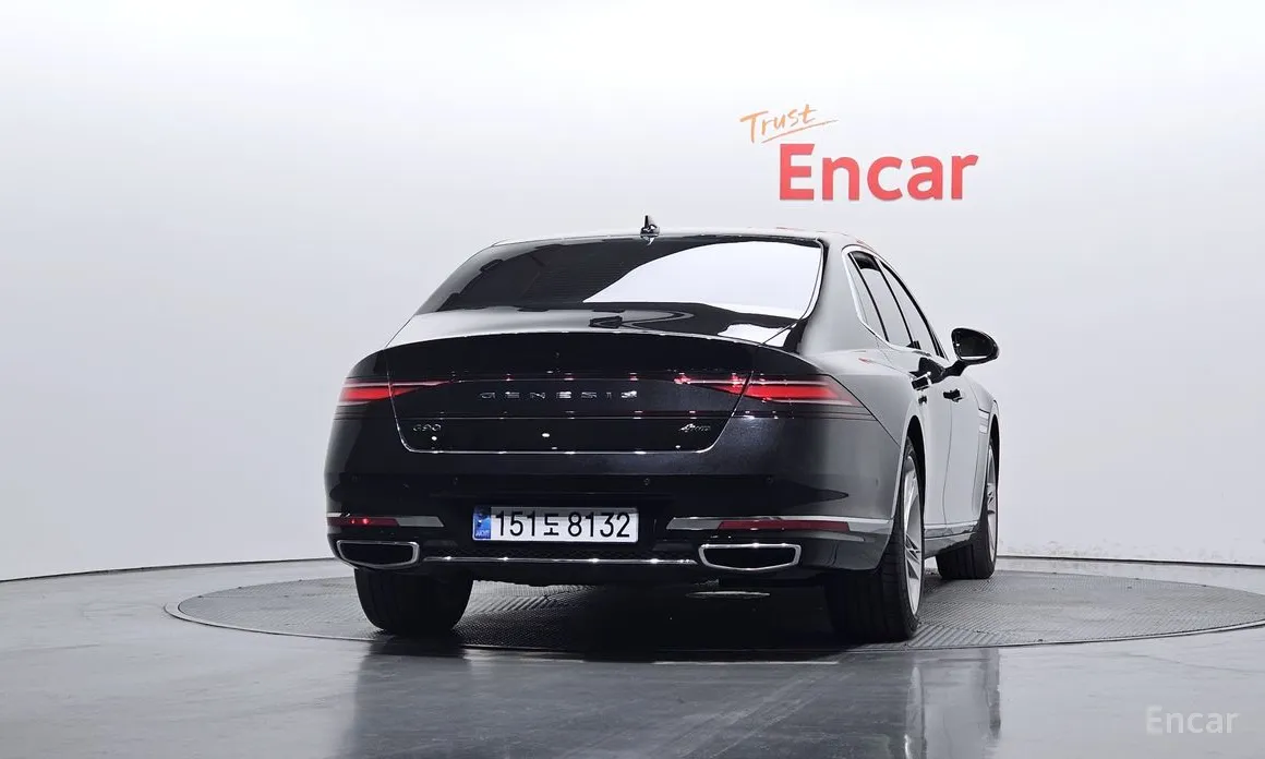 Фото 4 - Genesis G90