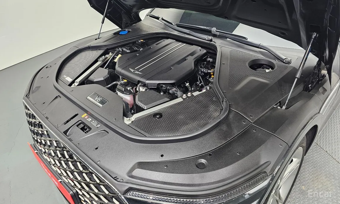 Фото 6 - Genesis G90