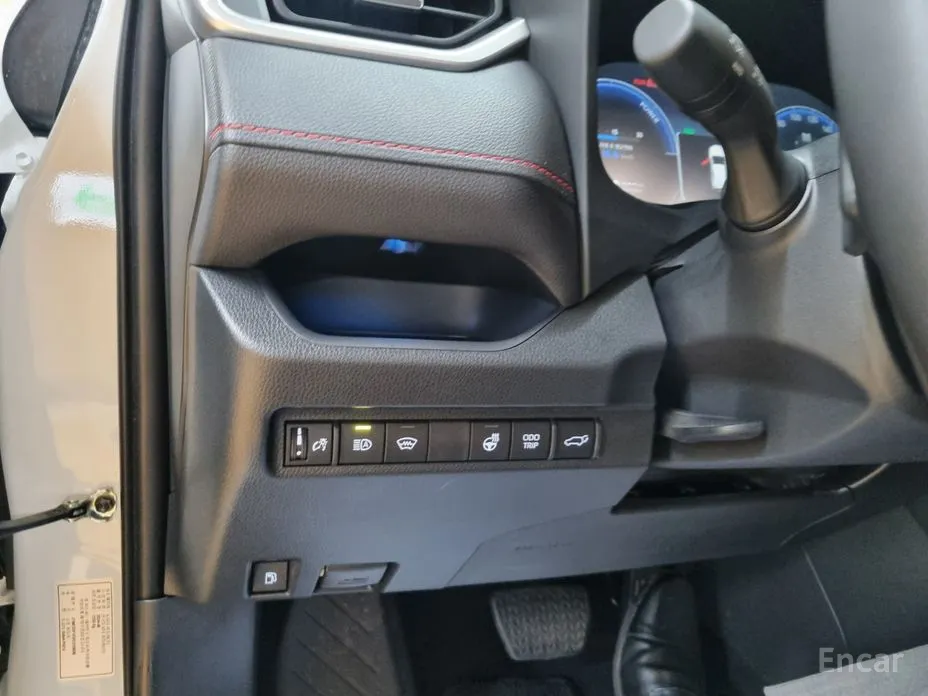 Фото 13 - Toyota RAV4