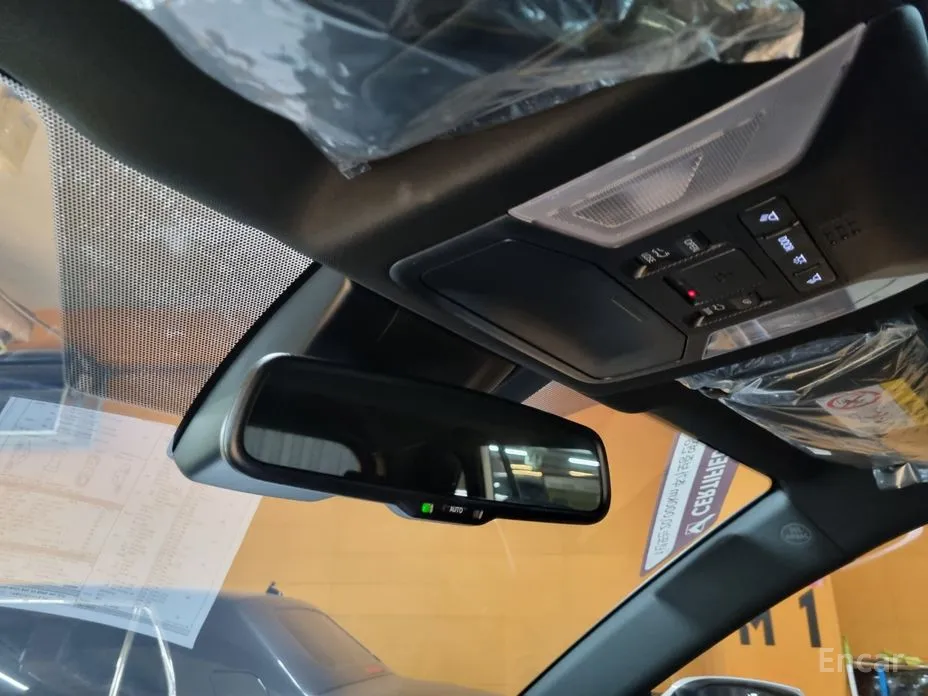 Фото 19 - Toyota RAV4