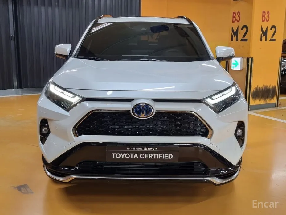 Фото 3 - Toyota RAV4