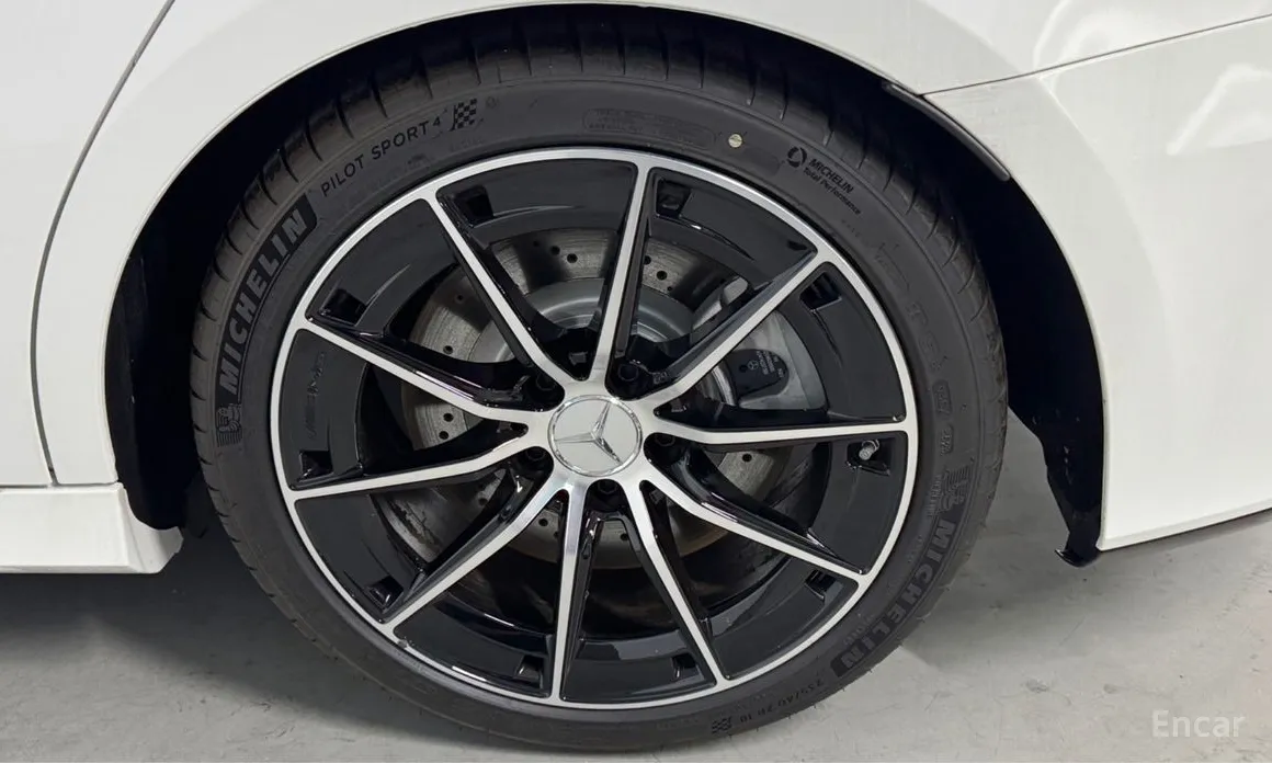 Фото 5 - Mercedes-Benz A-Class